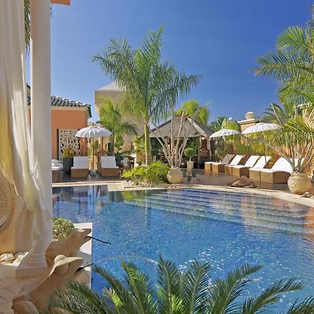 Villa La Caleta Sleeps 6 Pool Air Con Wifi Costa Adeje (Tenerife)